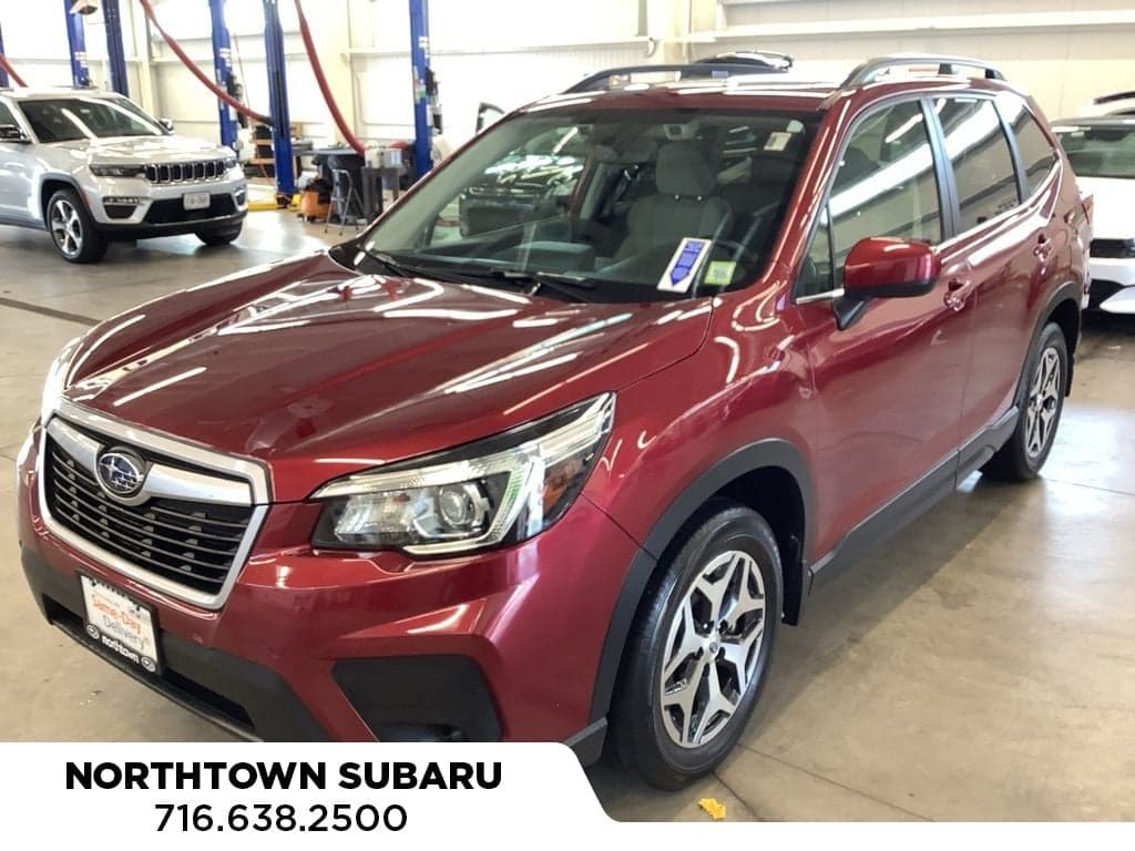 2020 Subaru Forester Premium — photo 1 of 29