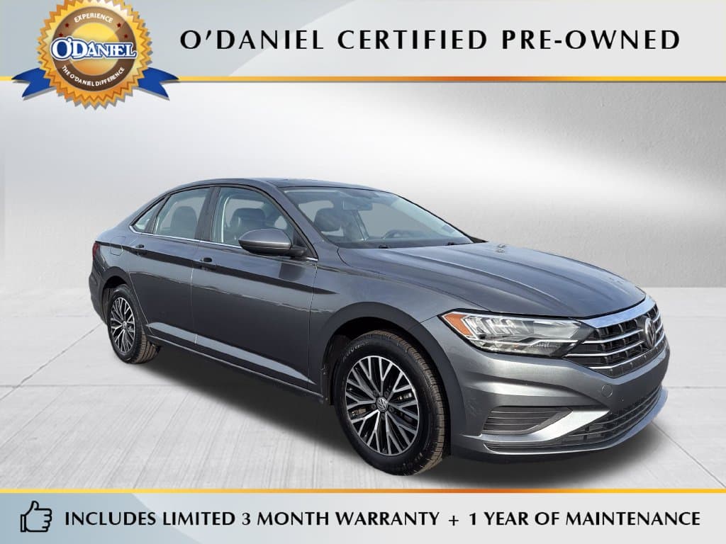 2021 Volkswagen Jetta Base — photo 1 of 28