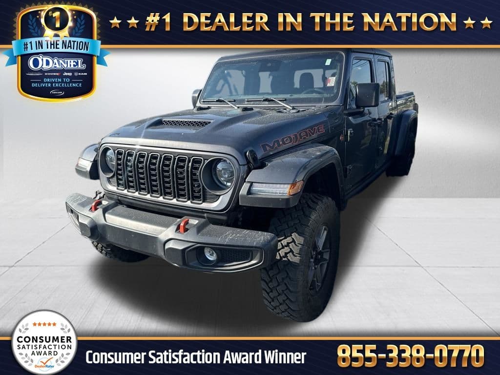 2025 Jeep Gladiator Mojave — photo 1 of 5