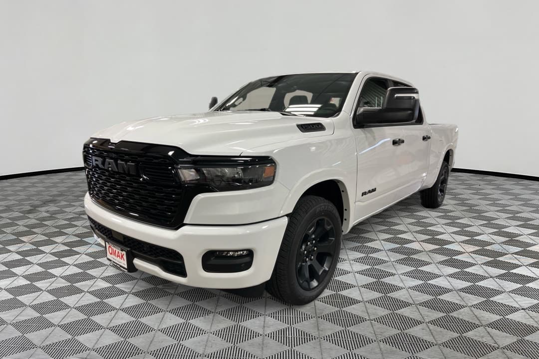 2027 RAM 1500 Big Horn — photo 1 of 42