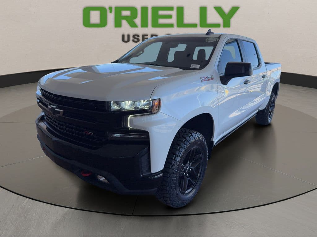 2021 Chevrolet Silverado 1500 LT Trail Boss — photo 1 of 38