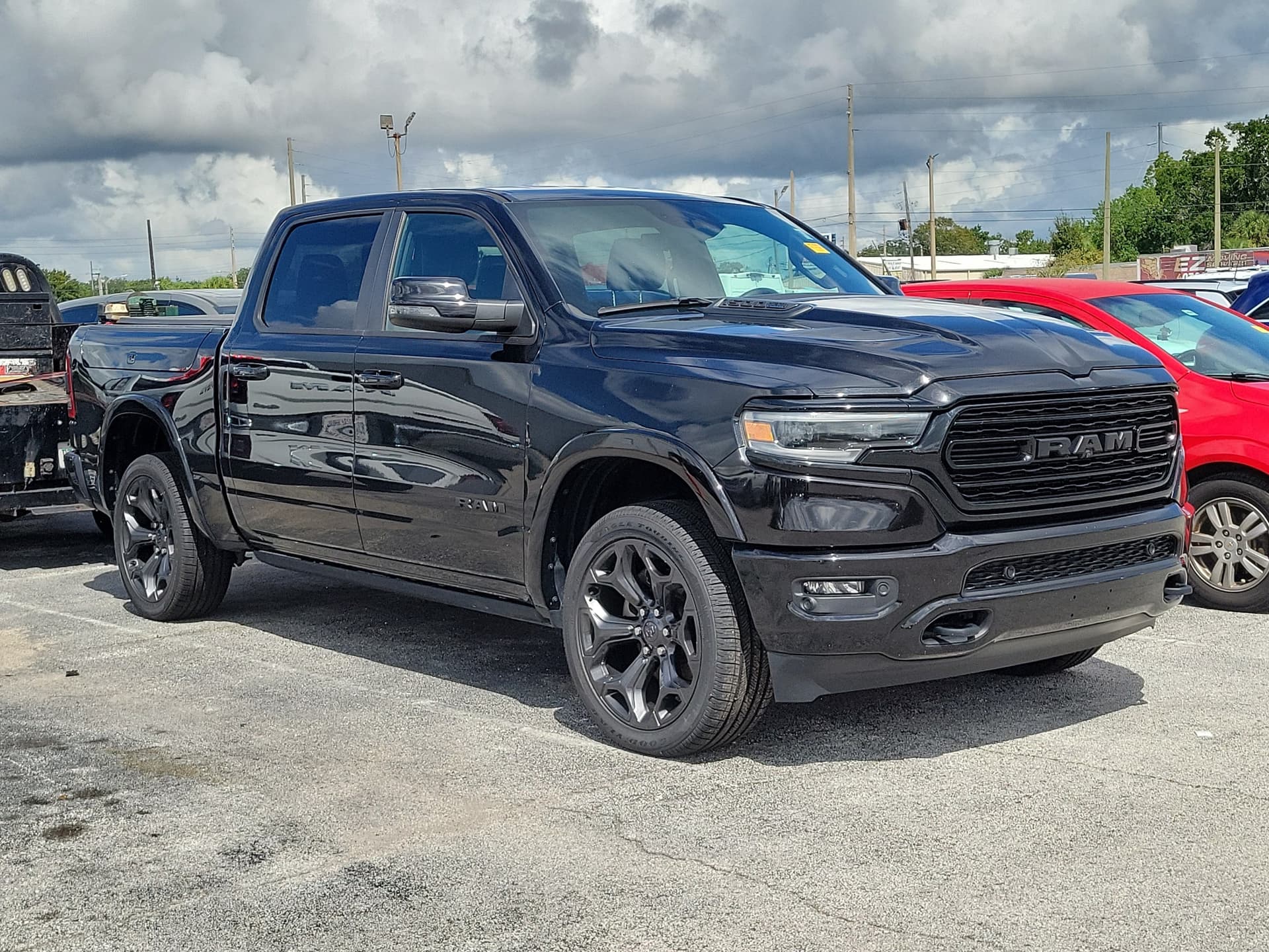 2023 RAM 1500 Limited — photo 1 of 11