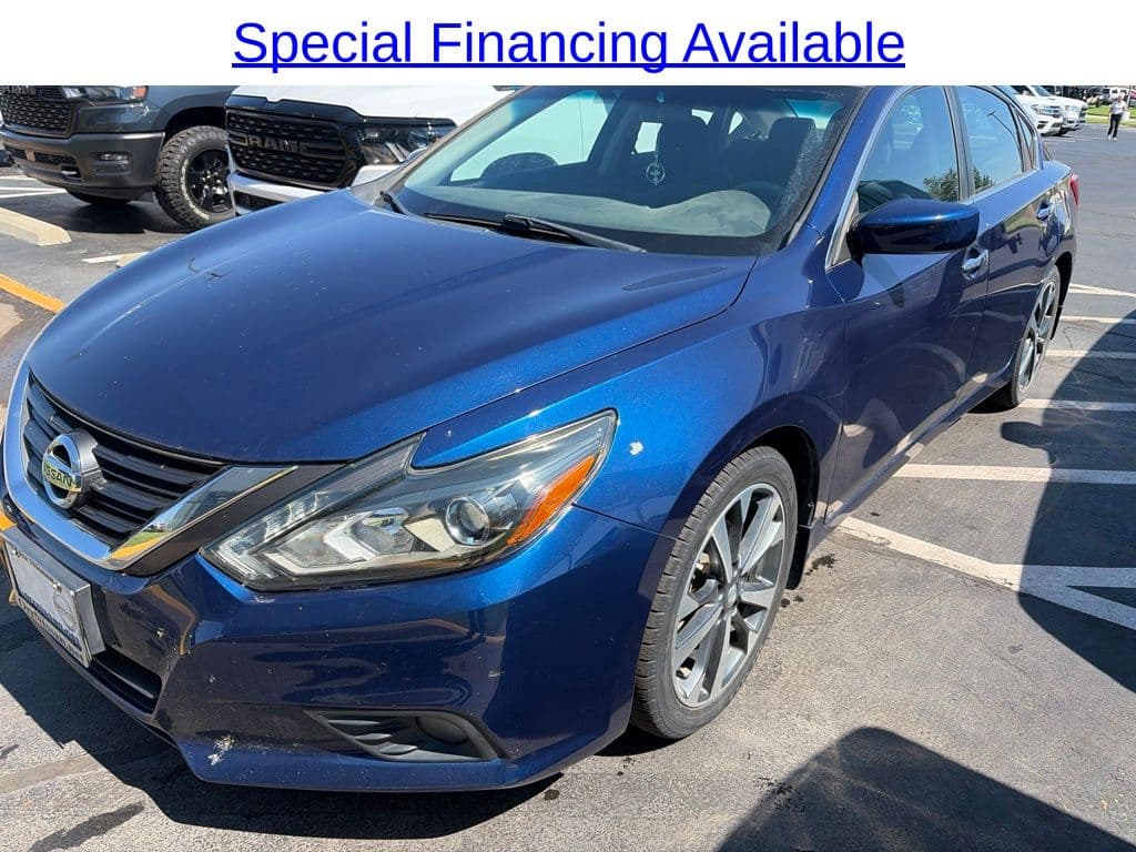 2017 Nissan Altima 2.5 SR — photo 1 of 20