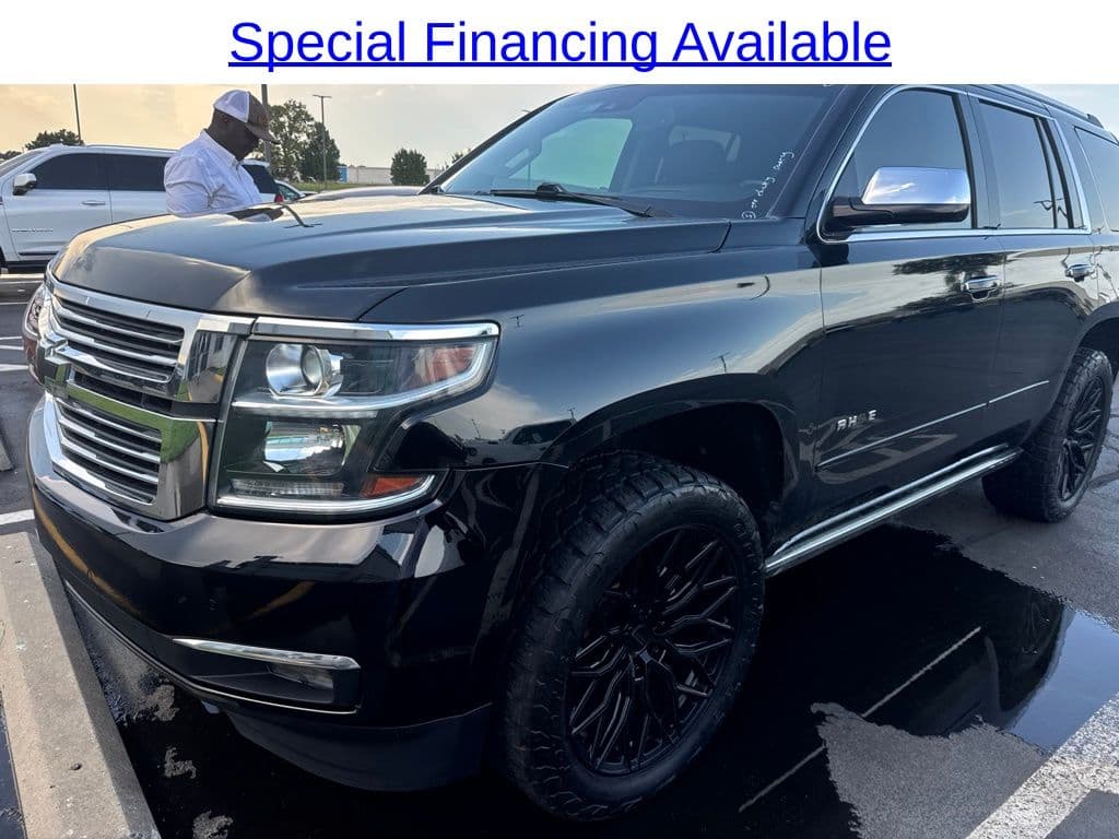 2017 Chevrolet Tahoe Premier — photo 1 of 30