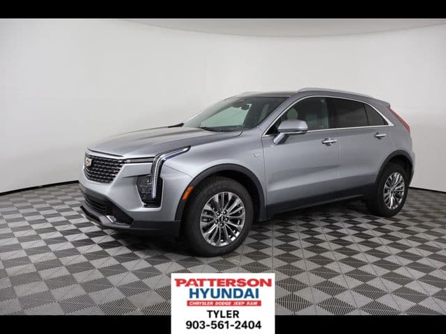 2024 Cadillac XT4 Premium Luxury — photo 1 of 30