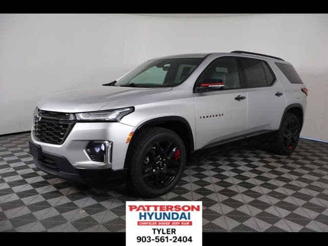 2022 Chevrolet Traverse Premier — photo 1 of 32