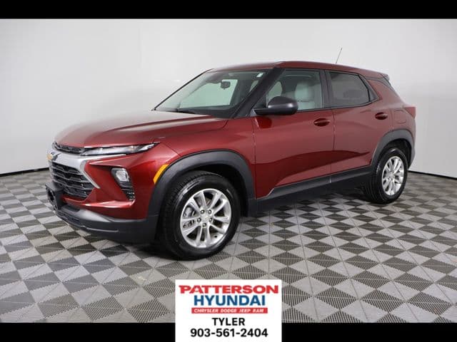 2024 Chevrolet Trailblazer LS — photo 1 of 28