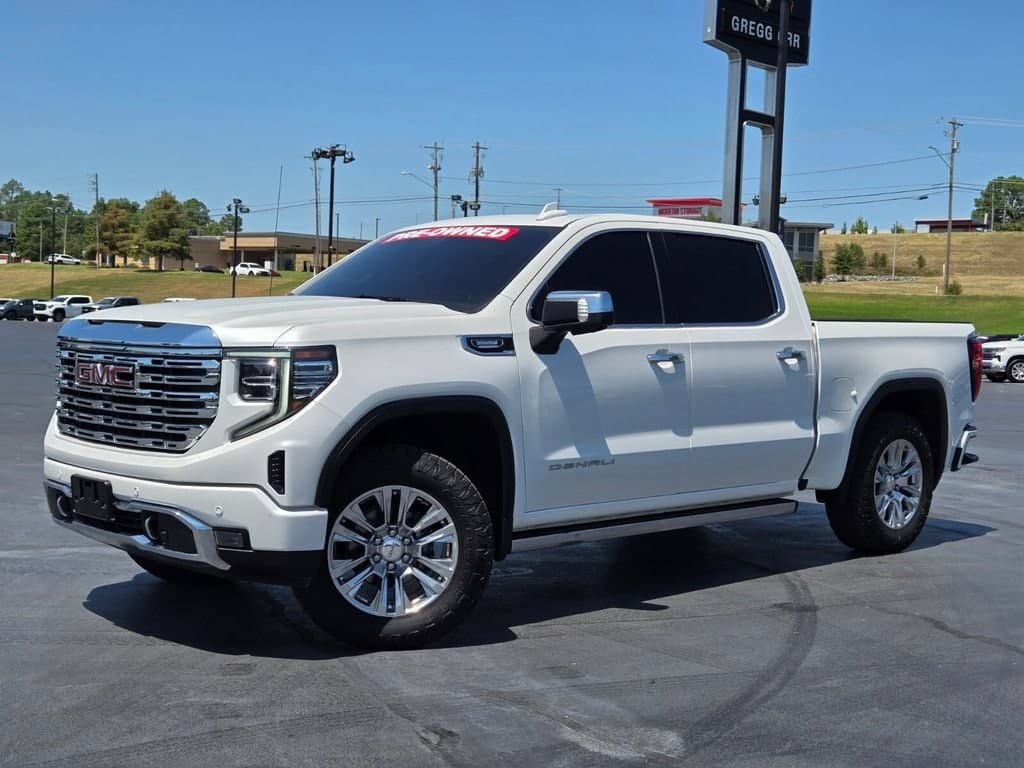 2023 GMC Sierra 1500 Denali — photo 1 of 36
