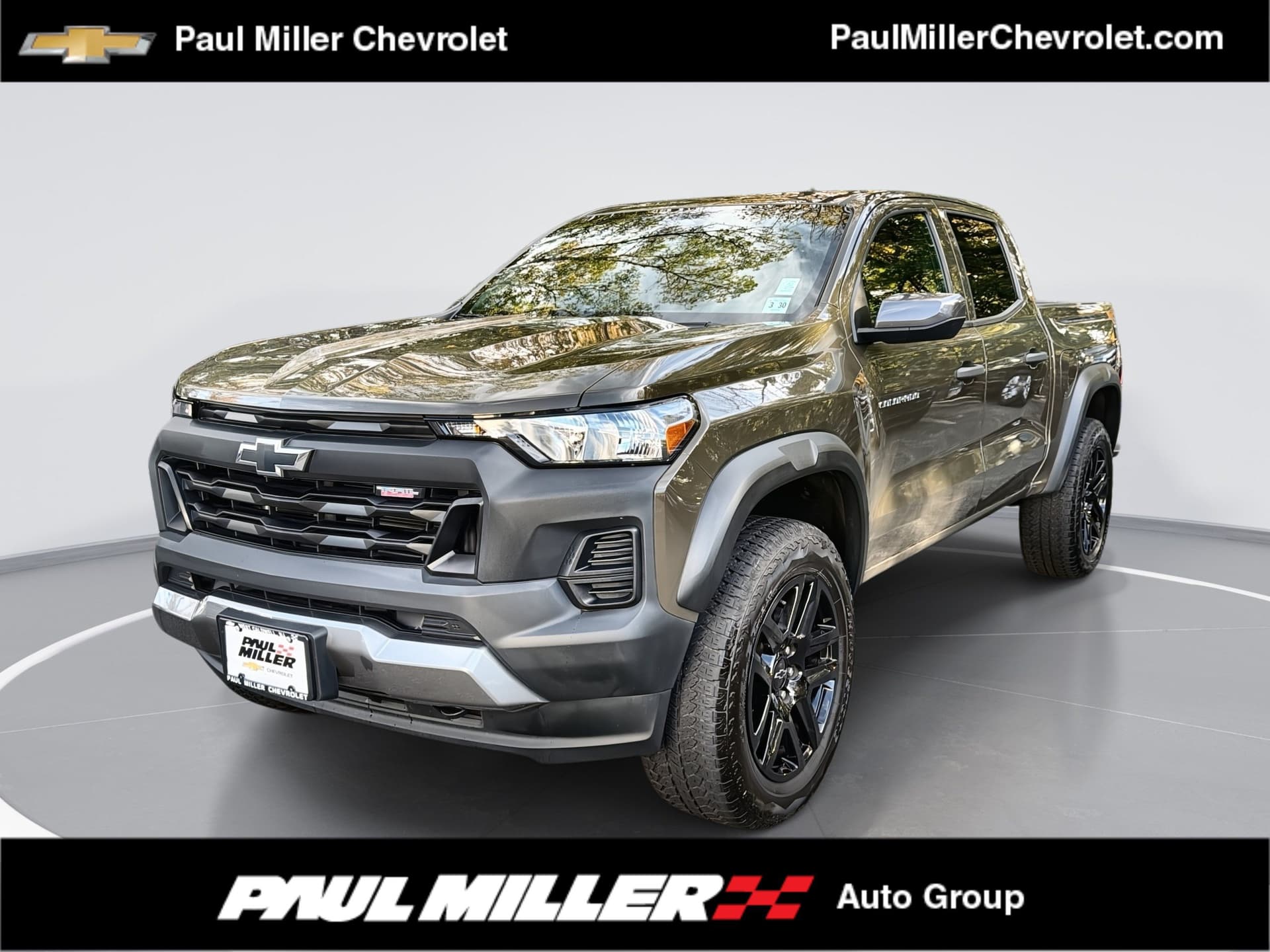 2025 Chevrolet Colorado 4WD Trail Boss — photo 1 of 36