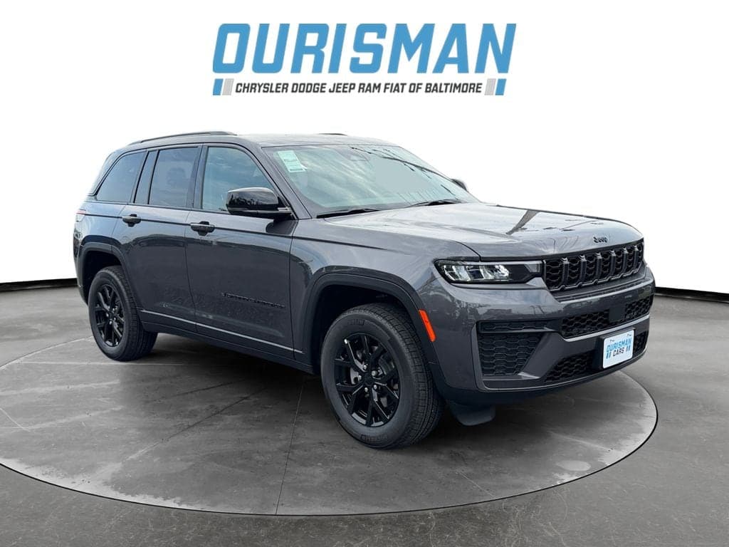 2026 Jeep Grand Cherokee Altitude — photo 1 of 30