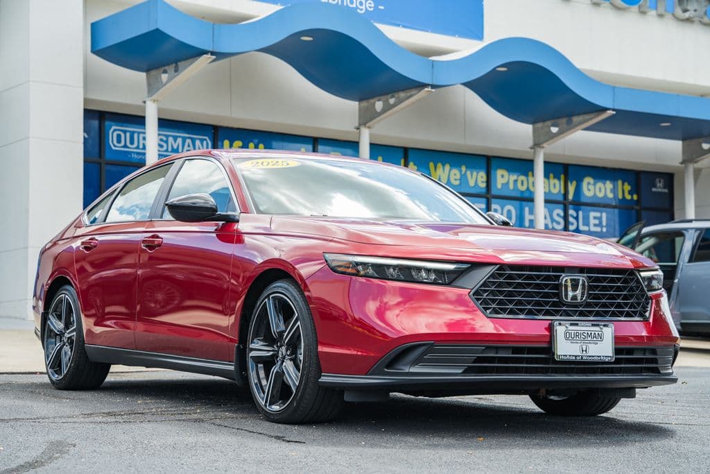2025 Honda Accord Hybrid Sport — photo 1 of 42