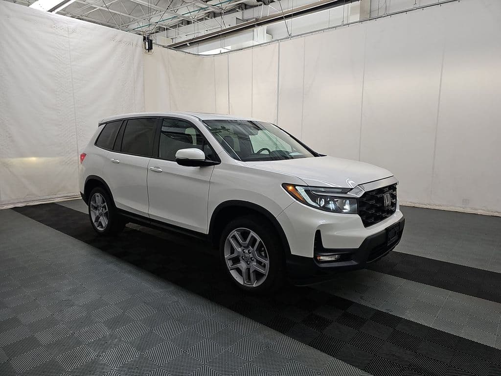 2025 Honda Passport EX-L — photo 1 of 10