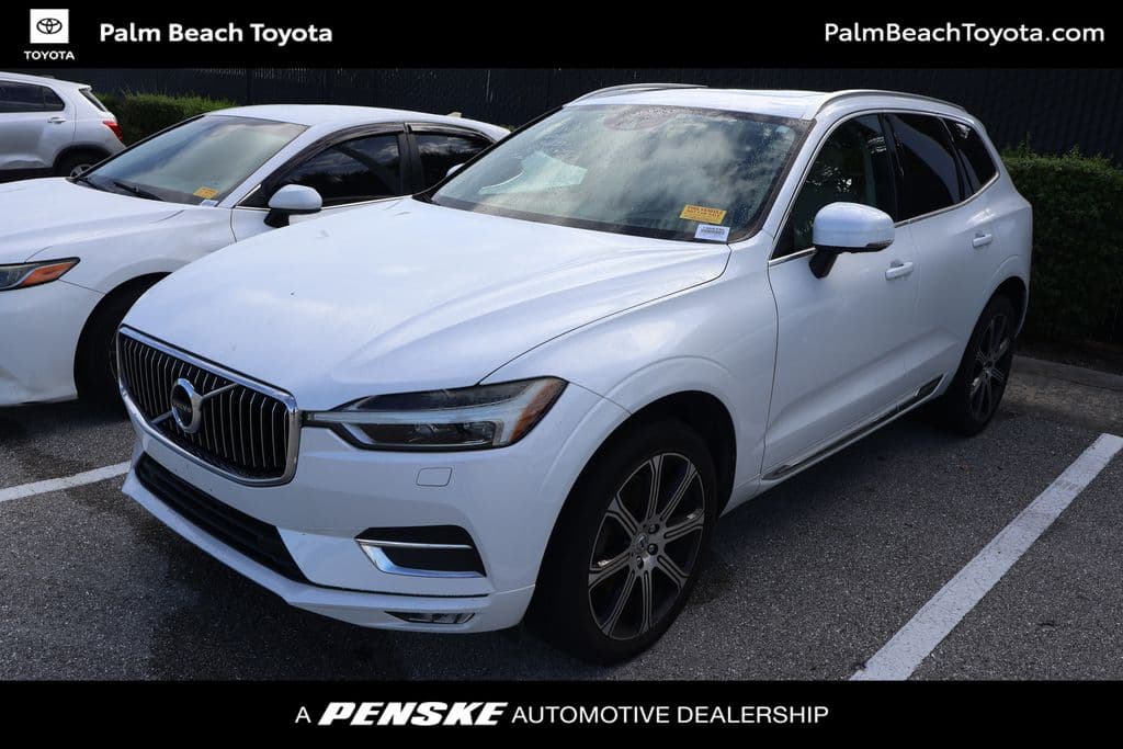2020 Volvo XC60 Inscription — photo 1 of 7