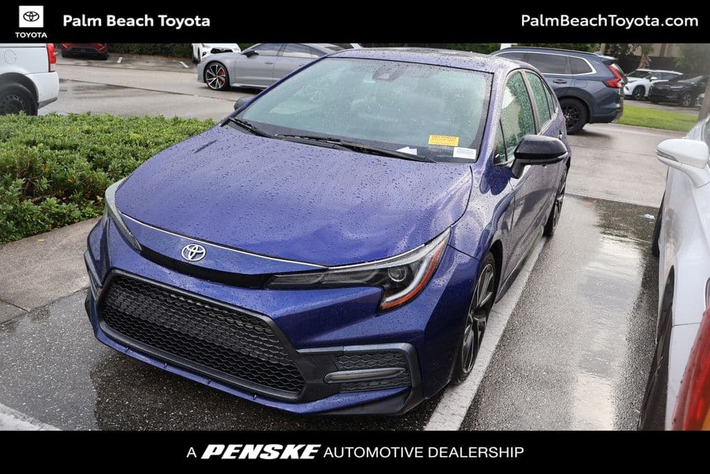 2020 Toyota Corolla SE — photo 1 of 8