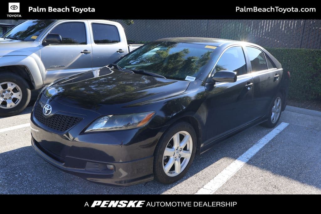 2009 Toyota Camry SE — photo 1 of 8