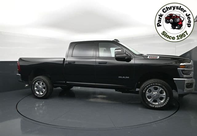 2025 RAM 2500 Big Horn — photo 1 of 30