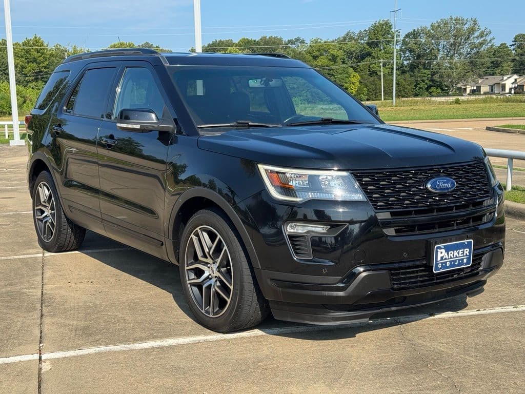 2018 Ford Explorer Sport — photo 1 of 27