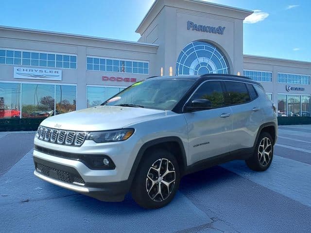 2024 Jeep Compass Limited — photo 1 of 22