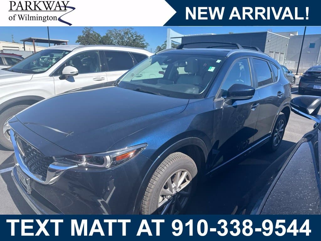 2025 Mazda CX-5 2.5 S Preferred Package — photo 1 of 2