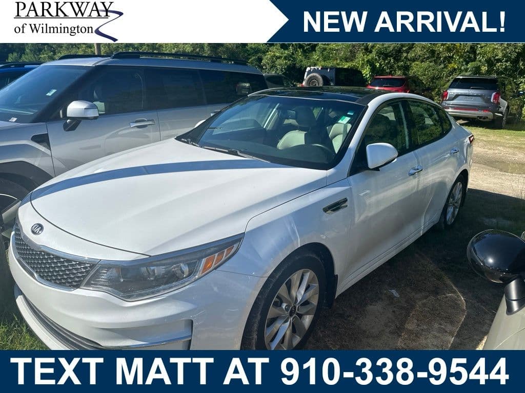 2018 Kia Optima EX — photo 1 of 2