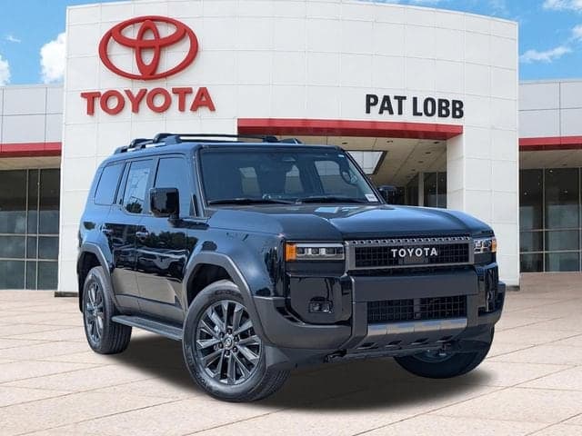 2027 Toyota Land Cruiser Land Cruiser — photo 1 of 31