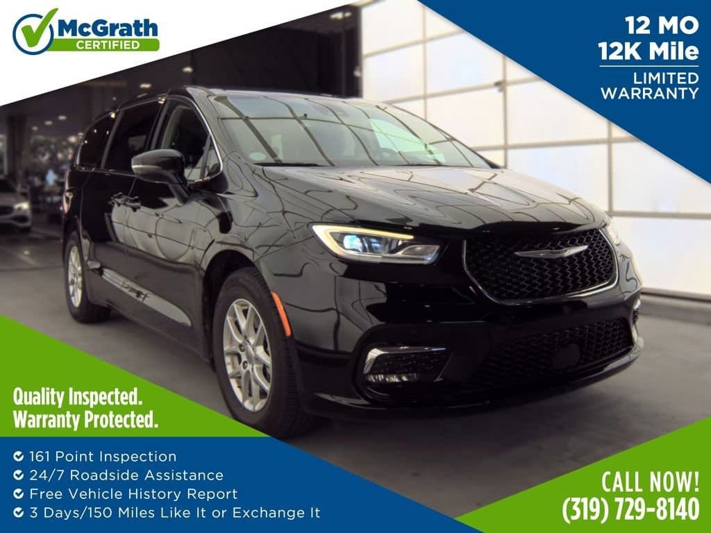 2024 Chrysler Pacifica Touring L — photo 1 of 14
