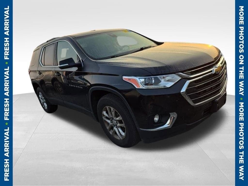 2020 Chevrolet Traverse LT Cloth — photo 1 of 8