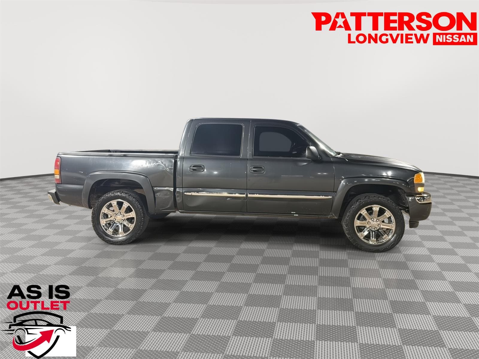2005 GMC Sierra 1500 SLE — photo 1 of 17