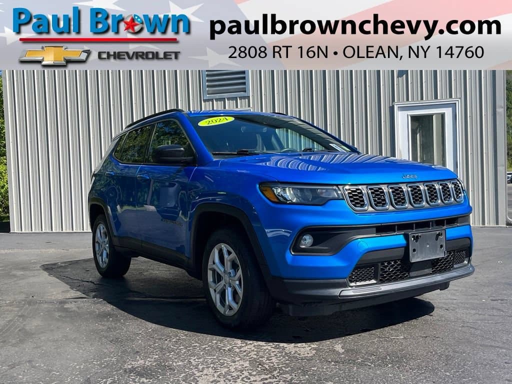 2024 Jeep Compass Latitude — photo 1 of 28