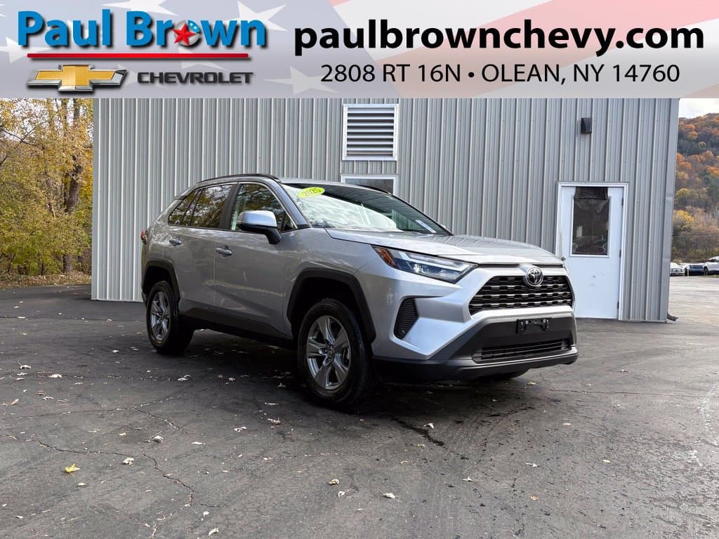 2025 Toyota RAV4 XLE — photo 1 of 52