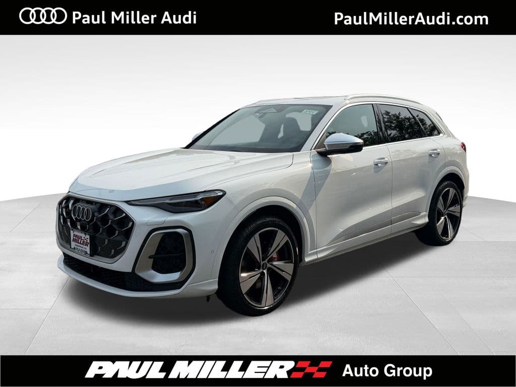 2026 Audi SQ5 3.0T Premium — photo 1 of 39