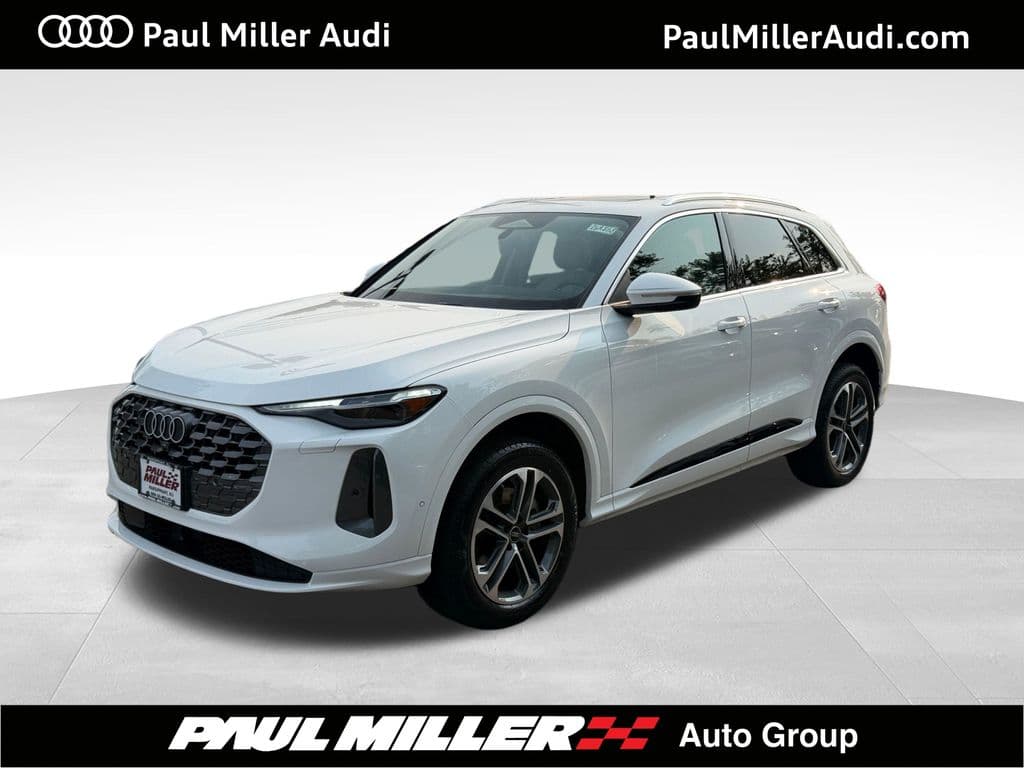 2026 Audi Q5 2.0T Premium — photo 1 of 38