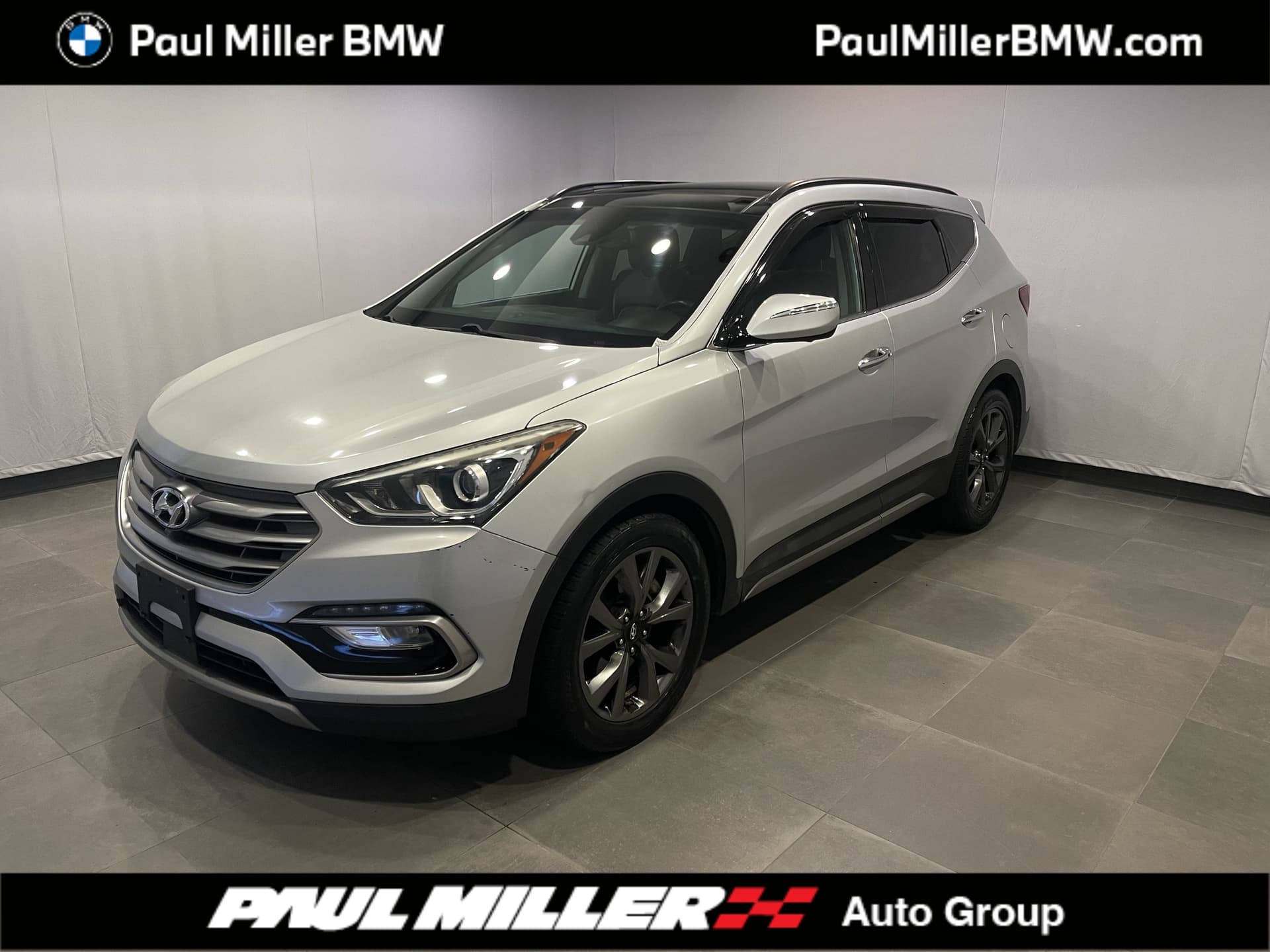 2017 Hyundai Santa Fe Sport 2.0L Turbo Ultimate — photo 1 of 27