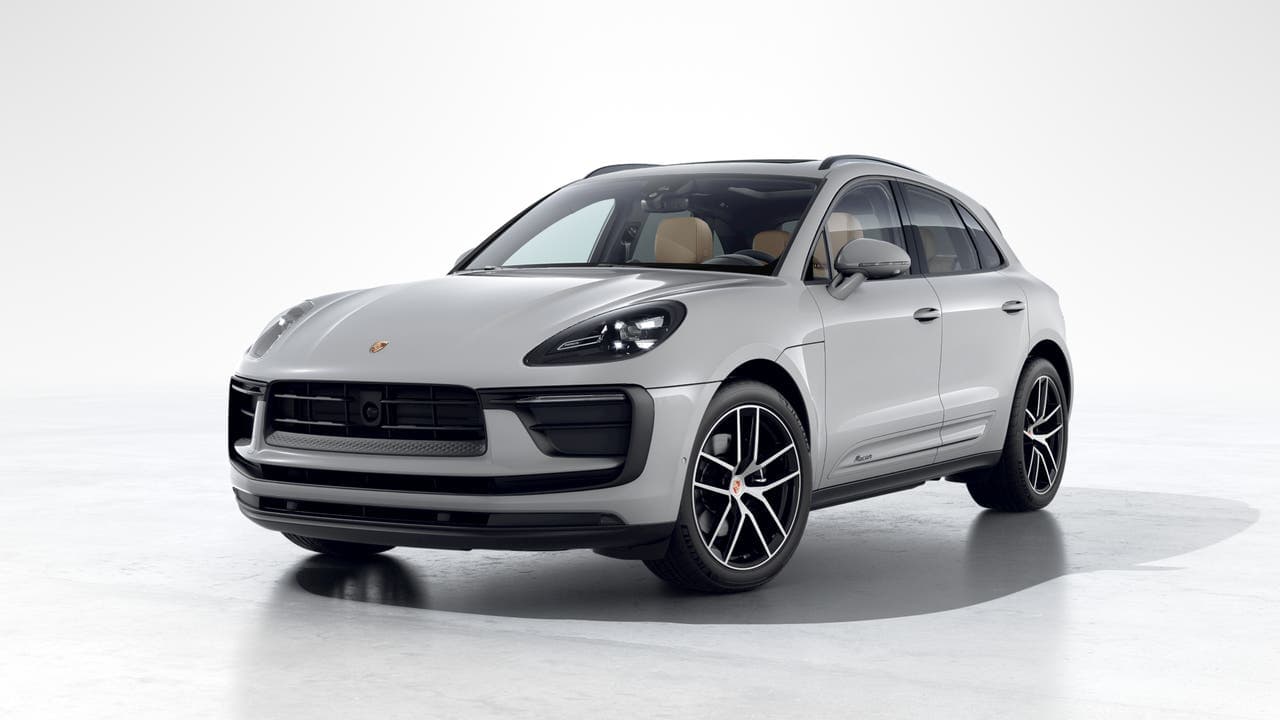 2026 Porsche Macan Base — photo 1 of 10