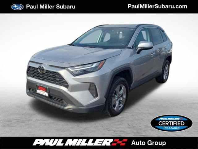 2024 Toyota RAV4 XLE — photo 1 of 34