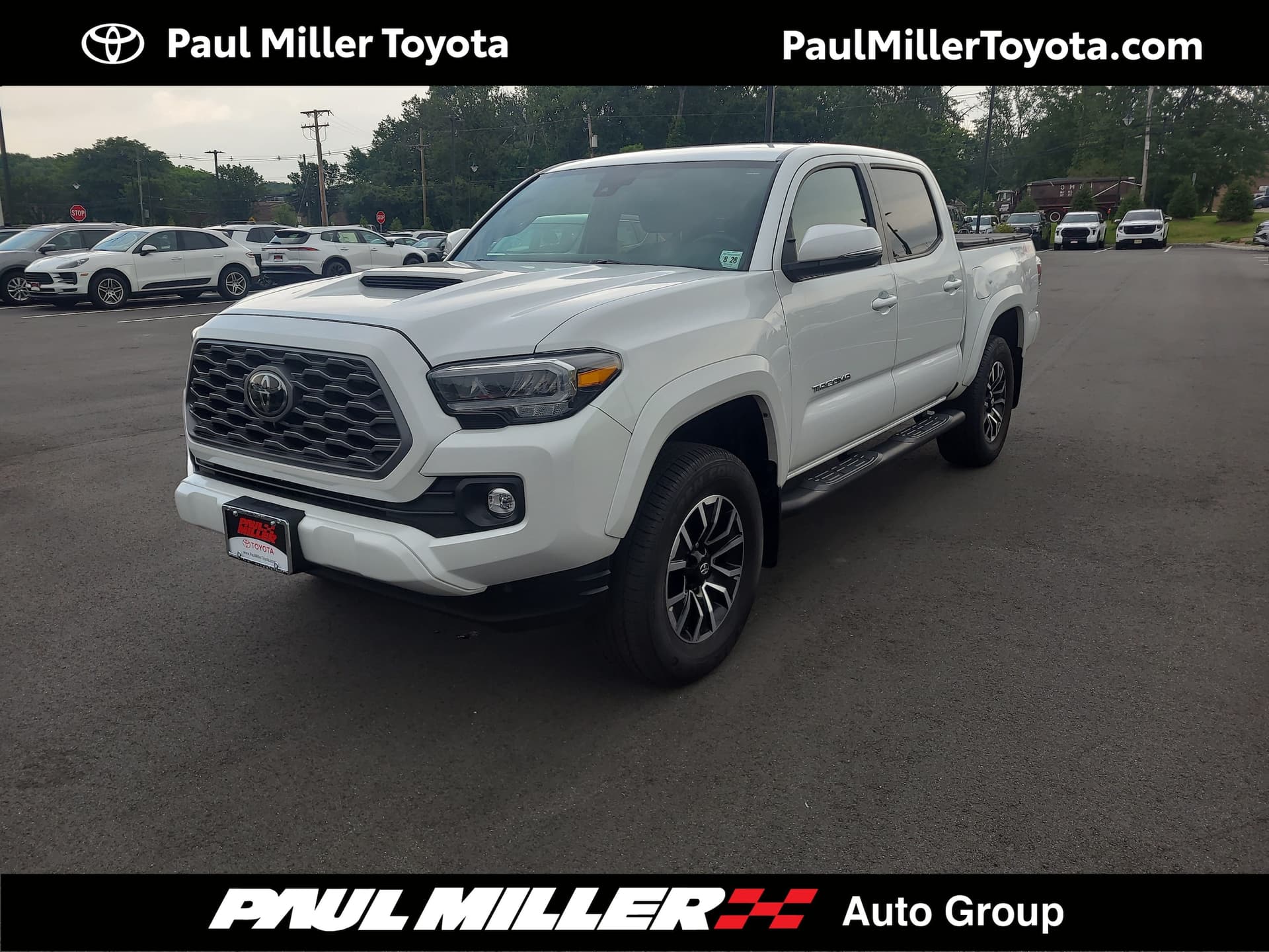 2023 Toyota Tacoma 4WD TRD Sport — photo 1 of 31