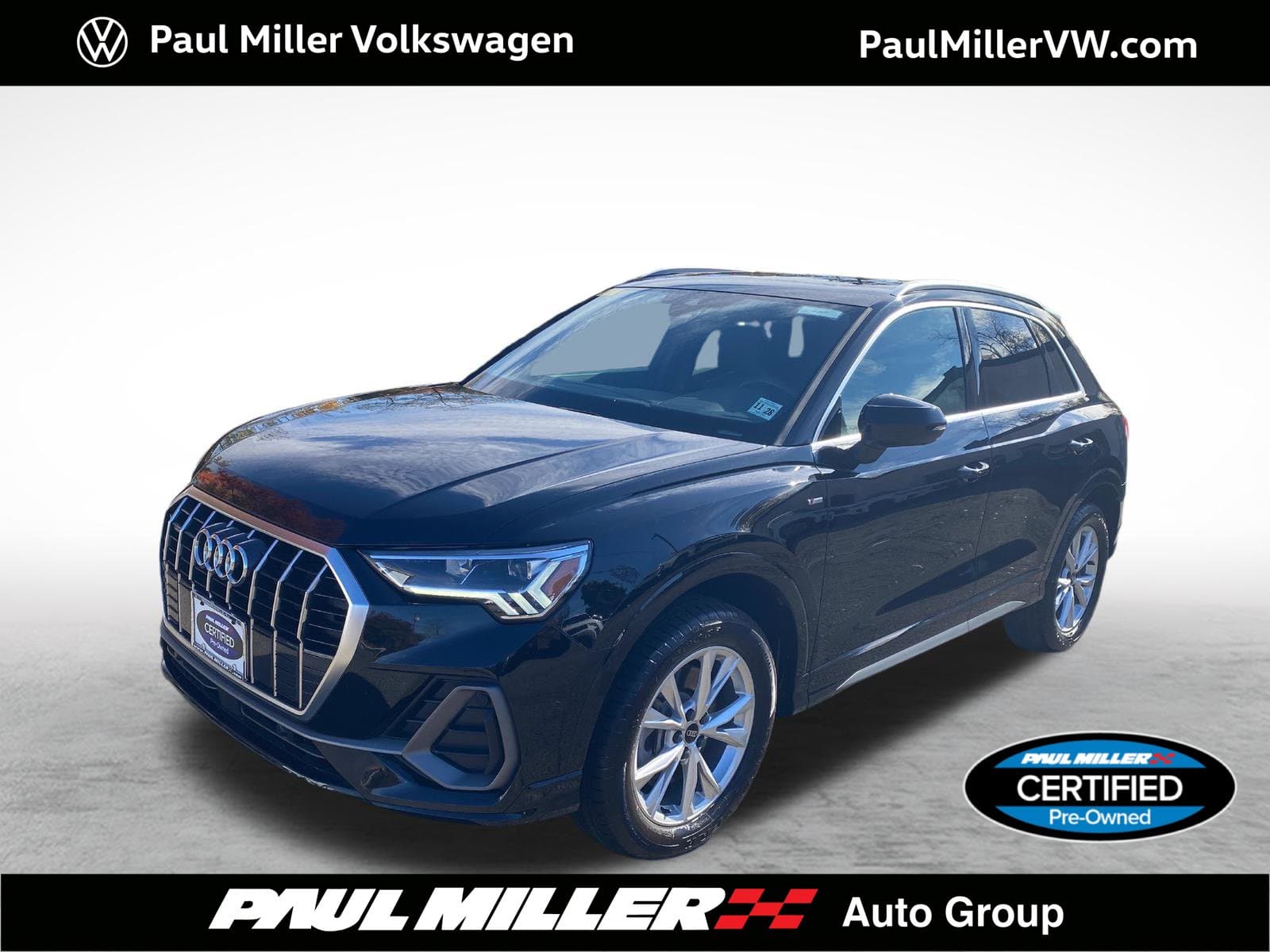 2024 Audi Q3 Base — photo 1 of 33