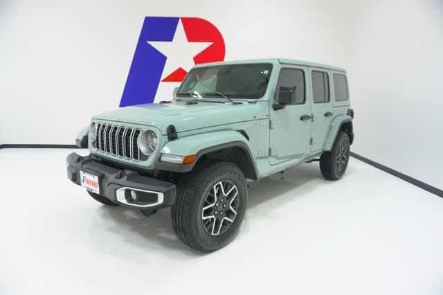 2024 Jeep Wrangler Sahara — photo 1 of 33