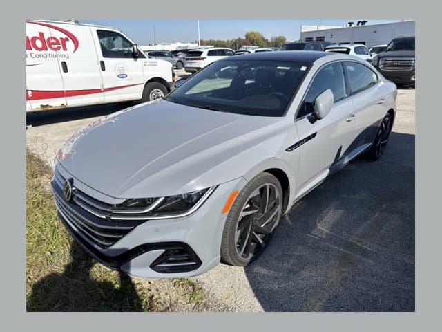 2023 Volkswagen Arteon Base — photo 1 of 12