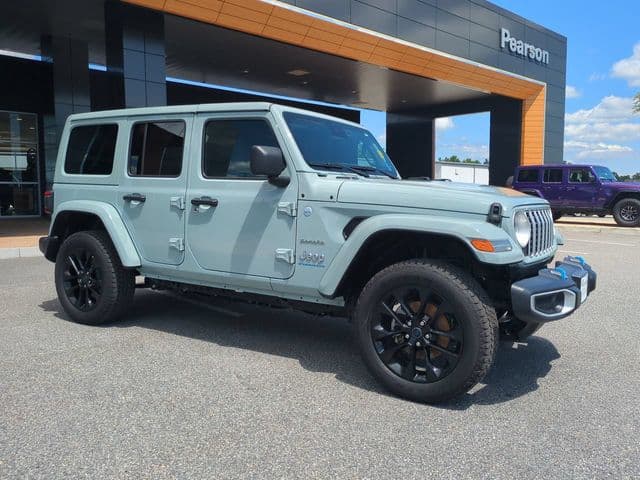 2024 Jeep Wrangler 4xe Sahara — photo 1 of 28