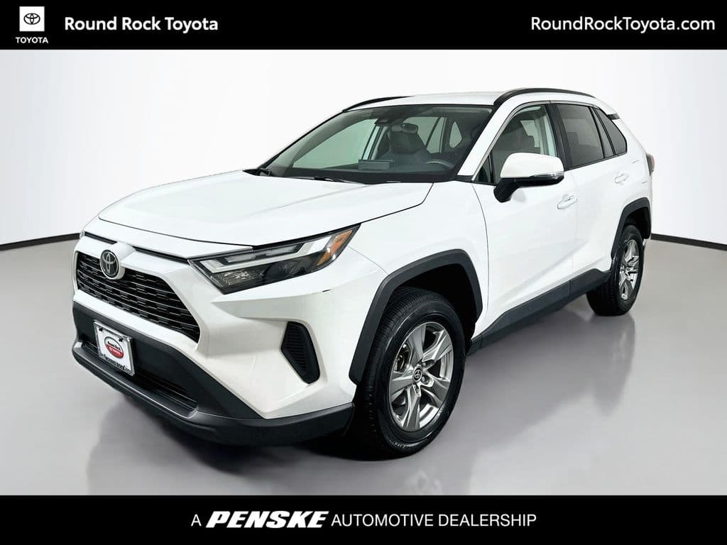 2024 Toyota RAV4 XLE — photo 1 of 31
