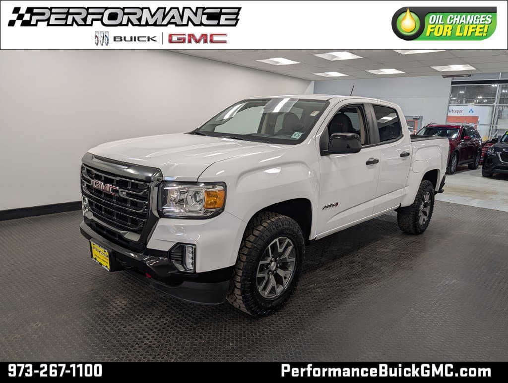2022 GMC Canyon 4WD AT4 w/Cloth — photo 1 of 37
