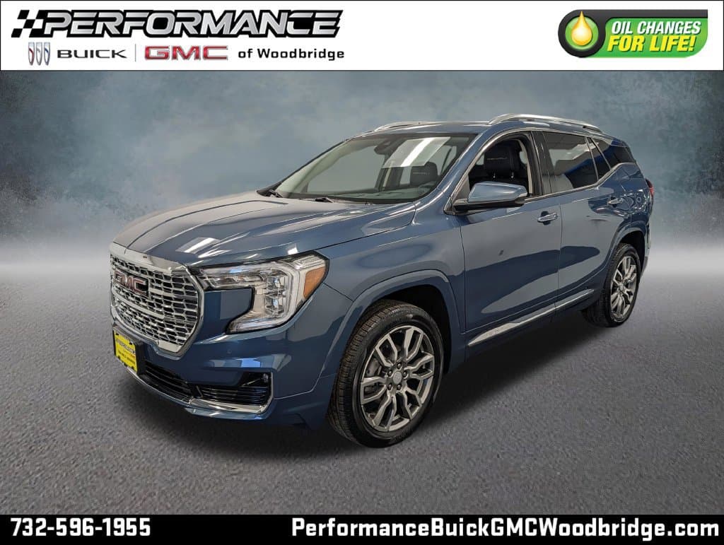 2024 GMC Terrain Denali — photo 1 of 35