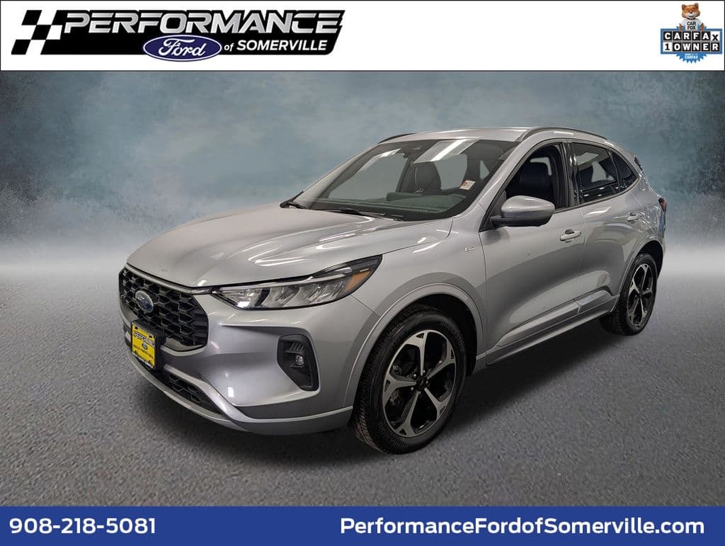 2023 Ford Escape ST-Line Select — photo 1 of 31