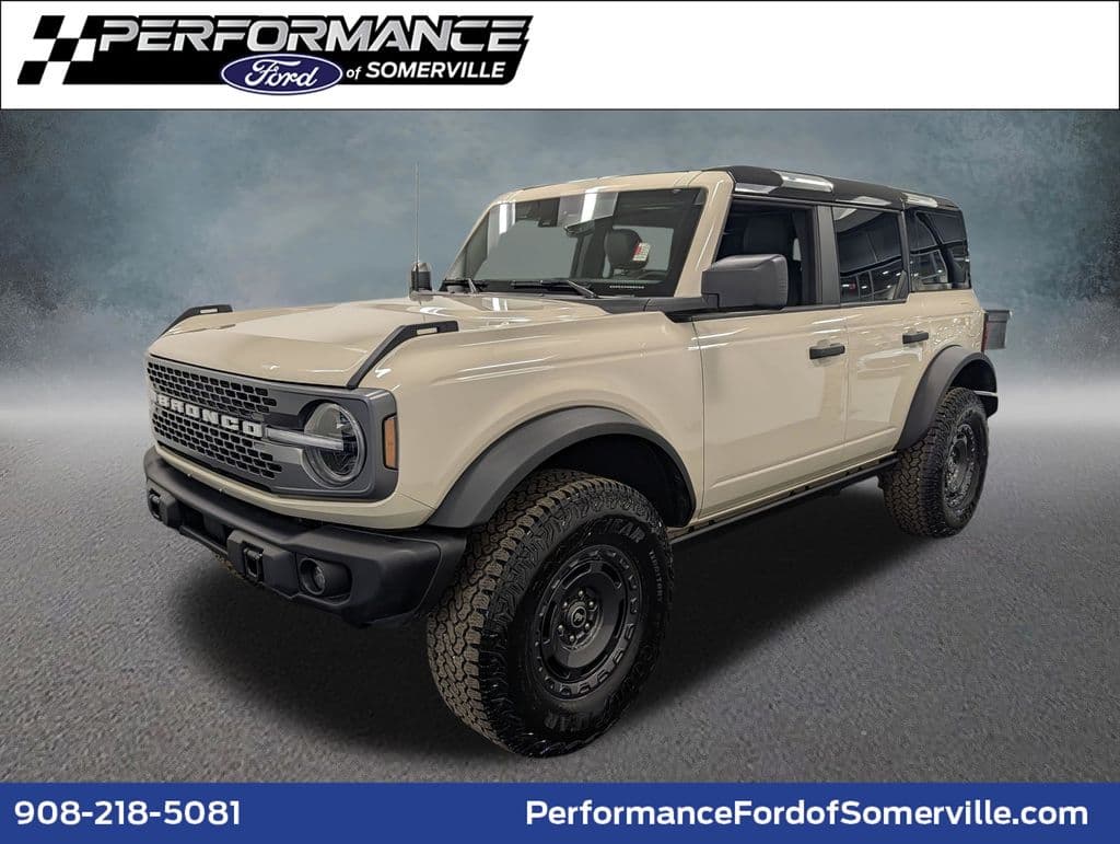 2025 Ford Bronco Badlands — photo 1 of 33