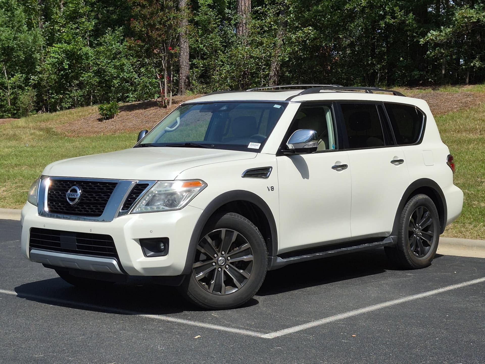 2018 Nissan Armada Platinum — photo 1 of 30