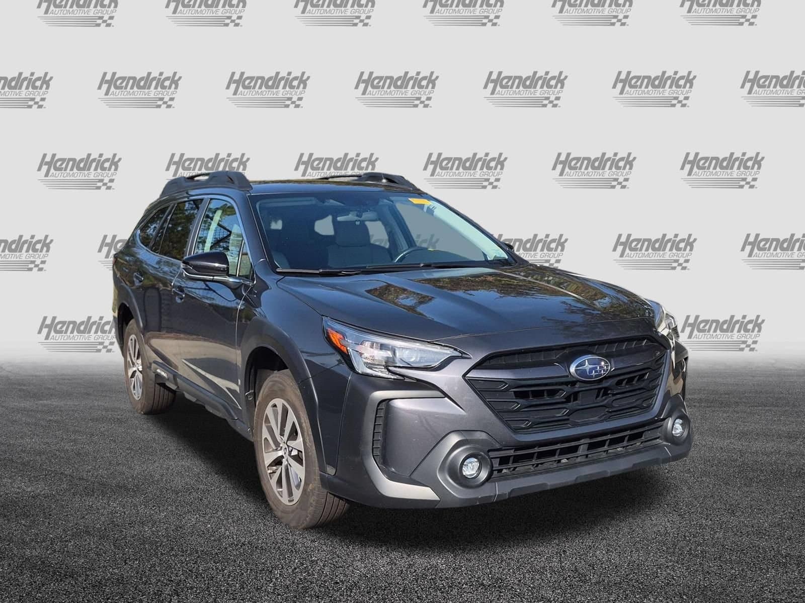 2024 Subaru Outback Premium — photo 1 of 21