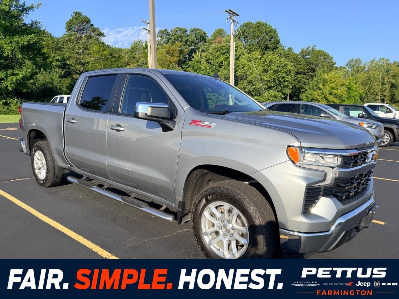 2024 Chevrolet Silverado 1500 Base — photo 1 of 11