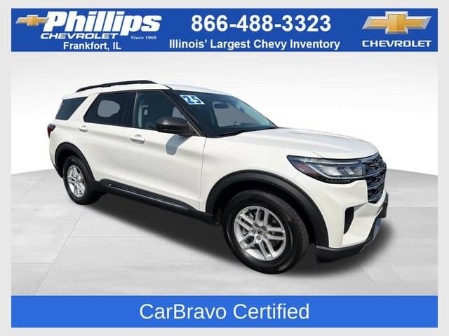 2025 Ford Explorer Active — photo 1 of 25