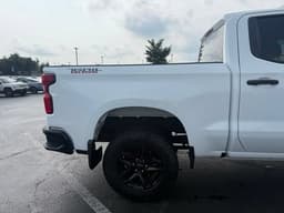 Extra Photo